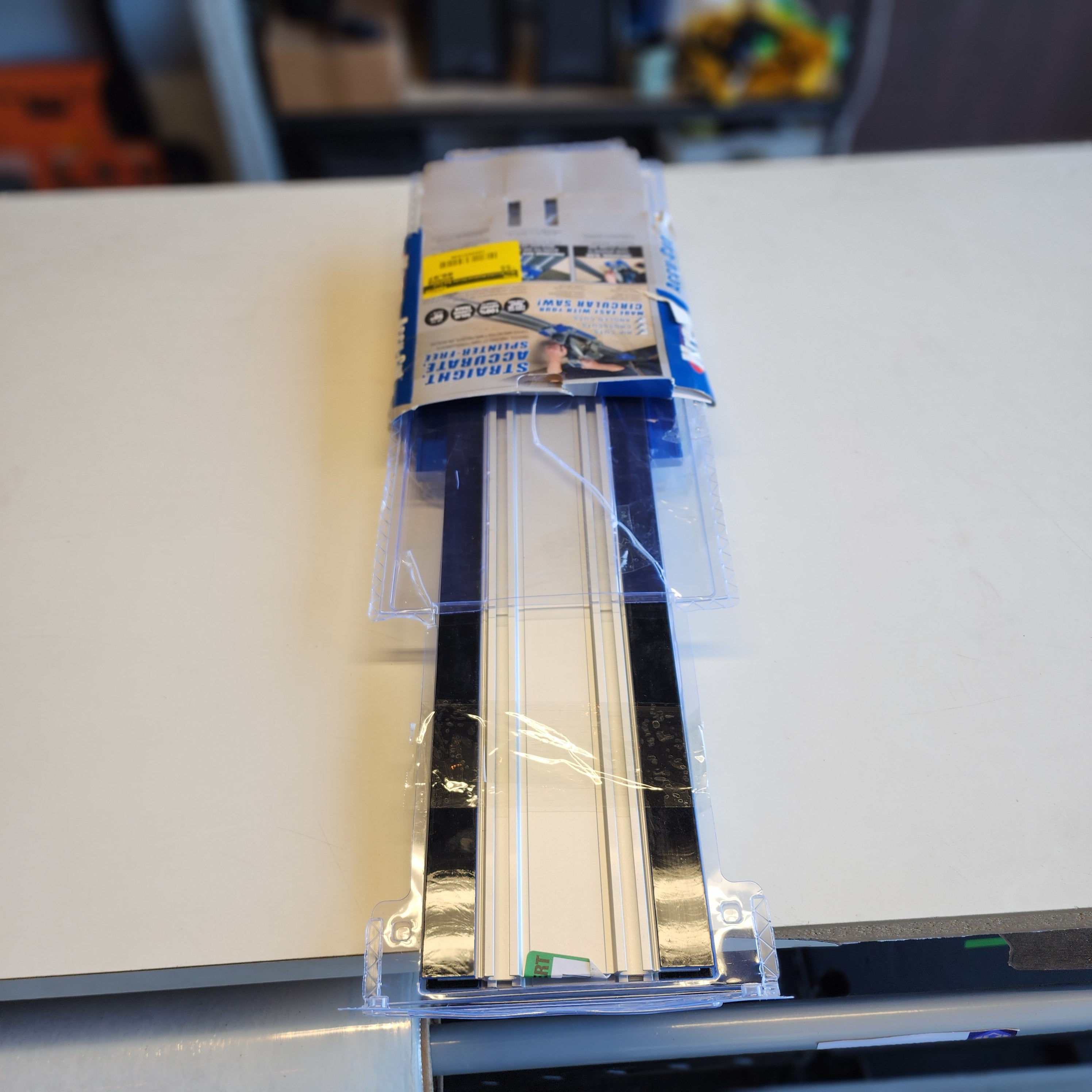 50 in. Accu-Cut Aluminum Circular Saw Track (KMA2700) 50 in. Accu-Cut Aluminum Circular Saw Track (KMA2700)